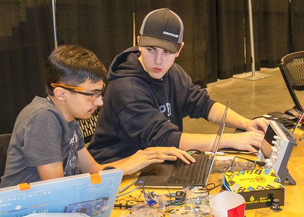 WCU students participate in hardware competition at SoutheastCon.